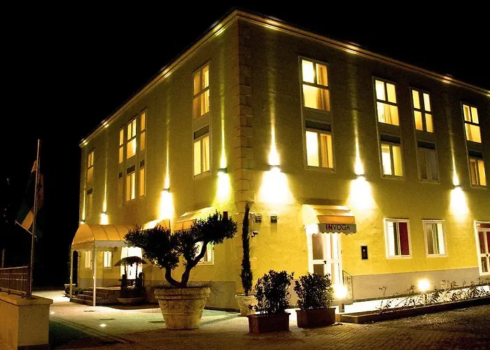La Isla Resort